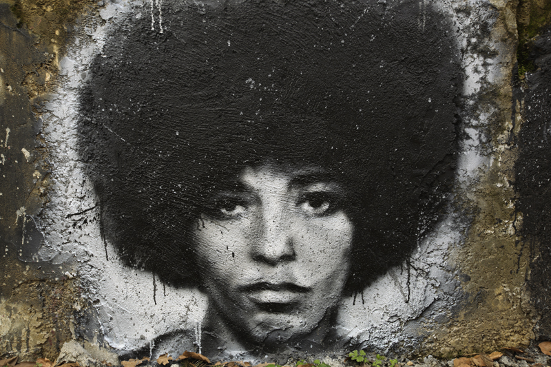 By thierry ehrmann [CC BY 2.0 ], via Wikimedia Commons